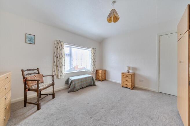 3 bed Terraced for sale Image 11