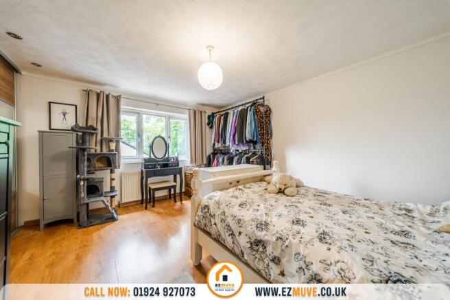 2 bed Terraced for sale Image 12