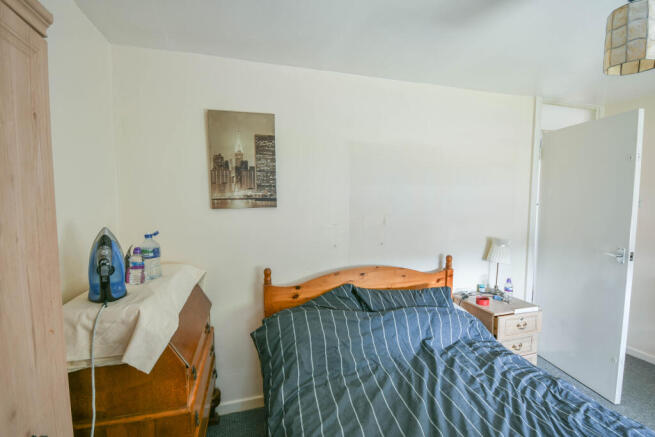 2 bed Semi-Detached for sale Image 11