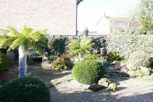 GARDEN