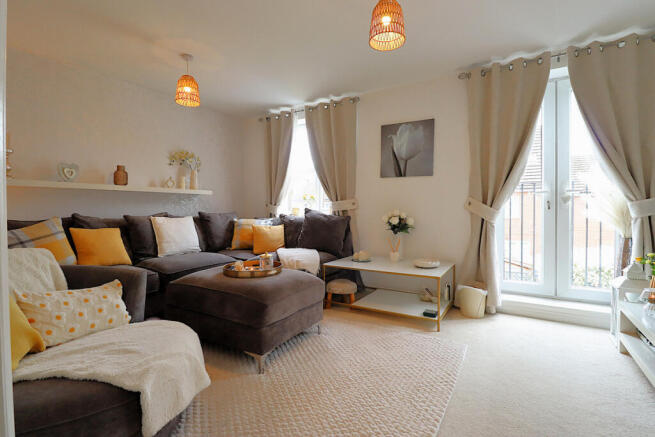 4 bed Town House for sale Image 10