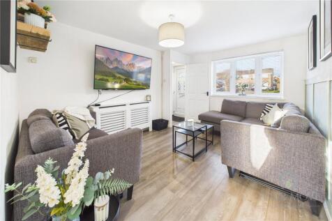 Fleetwind Drive, East Hunsbury, Northampton, West Northamptonshire, NN4