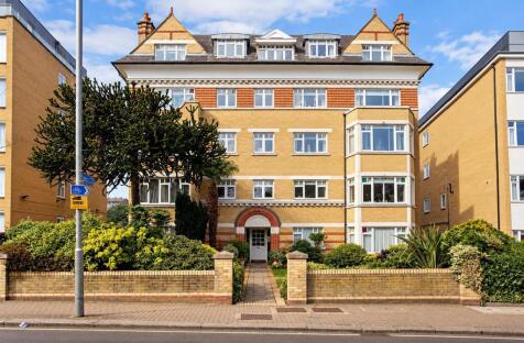 Kemble Hall, Keswick Road, Putney