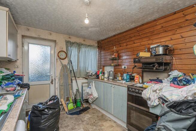 24 Rosemary Lane, Blackwater, Camberley, Hampshire, GU17 0LT