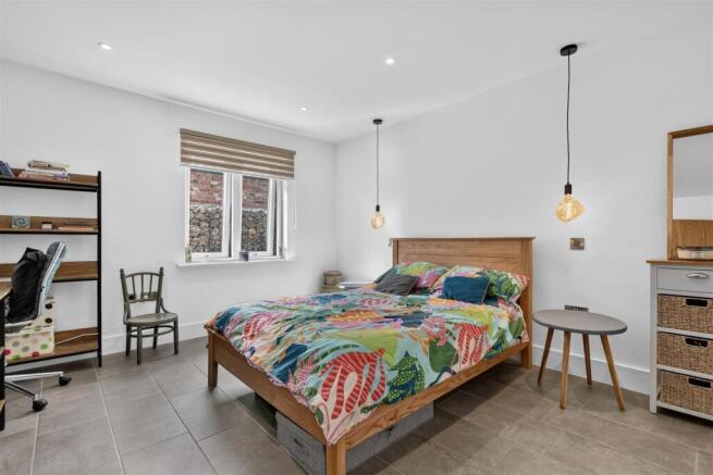 3 bed Barn Conversion for sale Image 5