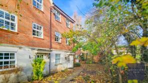 77, Copenhagen Way, Norwich NR3 2RB