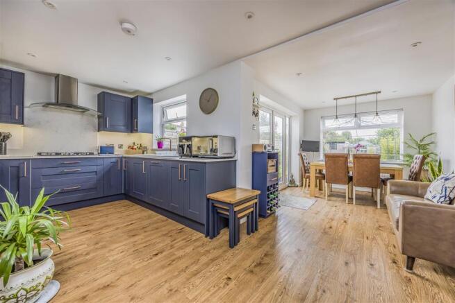 Fairfield Avenue, Fareham-PorticoMarketing-Nexa-21