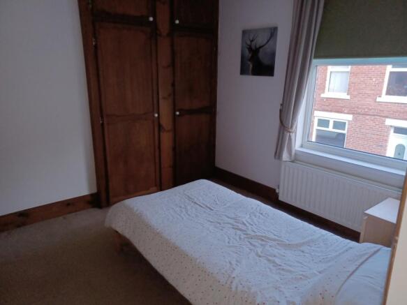 Bed2