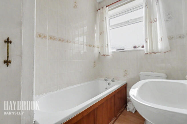 2 bed Terraced for sale Image 9