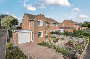 14, Clinton Close, Budleigh Salterton EX9 6QD
