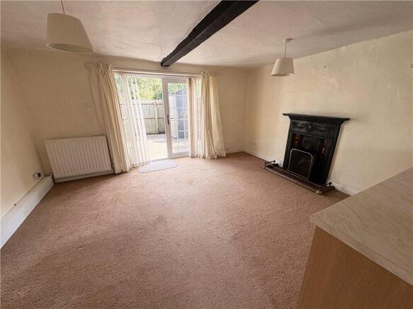 2 bed End of Terrace to rent Image 5