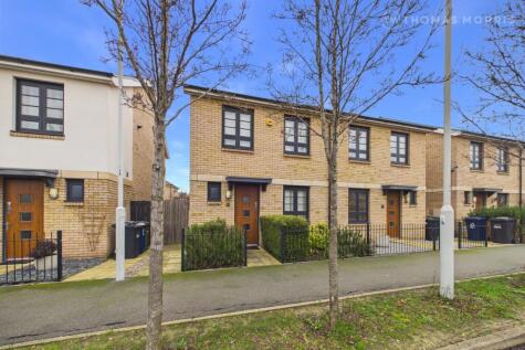 Great High Ground, St. Neots, Cambridgeshire, PE19