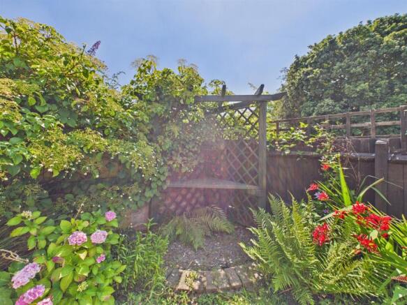 Foxes Walk, Allestree, Derby photo 4