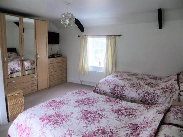 Bed 1