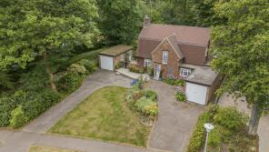 25, Reddings, Welwyn Garden City AL8 7LA