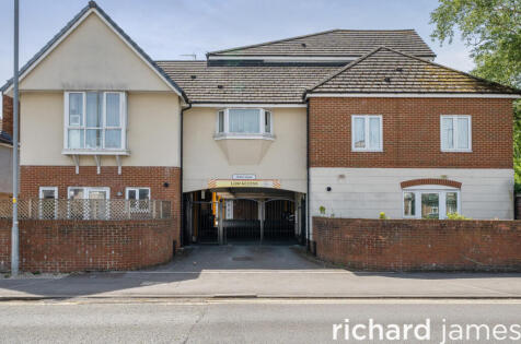 Groundwell Road, Swindon, SN1