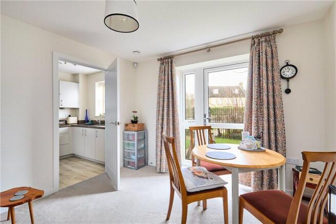 1 bed Apartment for sale Image 5