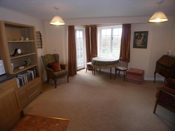Bed/Sitting Room