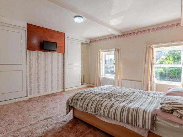 4 bed Character Property for sale Image 6
