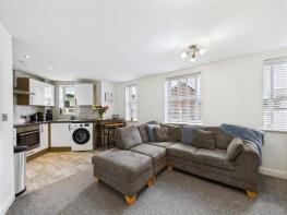 2, Ashdown Court, Ferrybridge, Knottingley WF11 8NZ