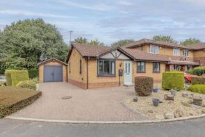 53, Tolkien Way, Hartshill, Stoke-on-trent ST4 7SJ