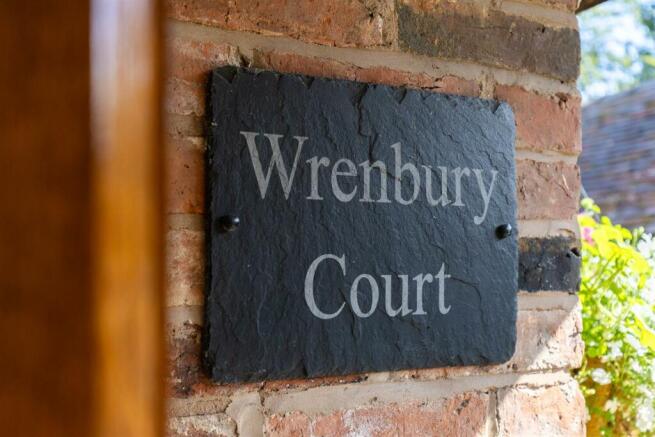 WrenburyCourt-1.jpg
