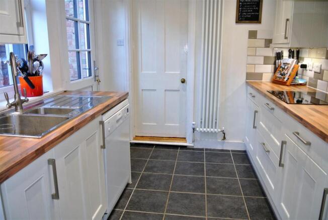 kitchen reverse.jpg