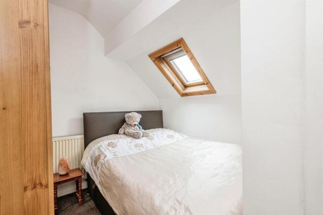 3 bed Detached for sale Image 8