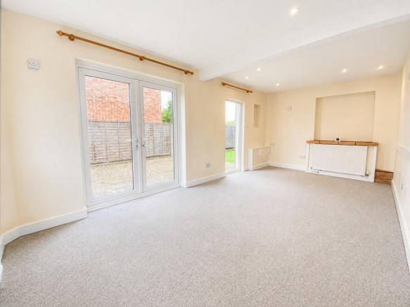 11, Pembroke Road, Melksham photo 4