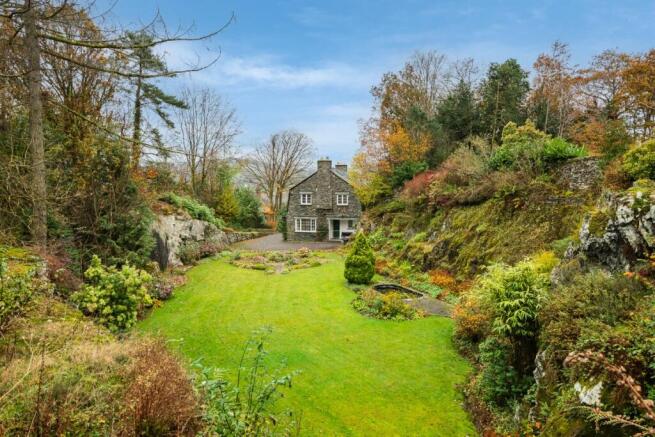 Grounds and Garden