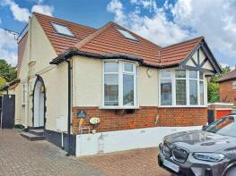 13, Stoneyfields Gardens, Edgware HA8 9SP
