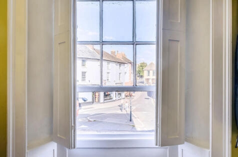 Marlborough Street, Faringdon, Oxfordshire, SN7