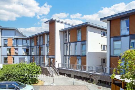 Commonwealth Drive, Three Bridges, Crawley, West Sussex