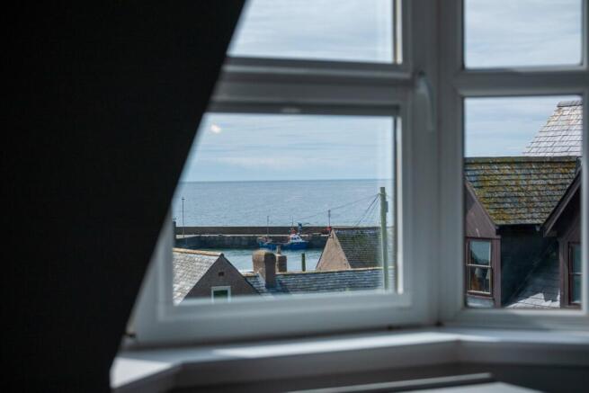 Bedroom 1 Sea View