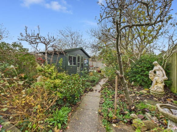Photo 13