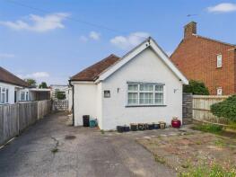 91, Carlton Road, Walton-on-thames KT12 2DQ