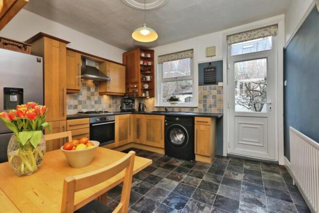 3 bed Terraced for sale Image 8