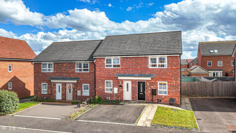 Top Knot Close, Nuneaton, Warwickshire, CV11