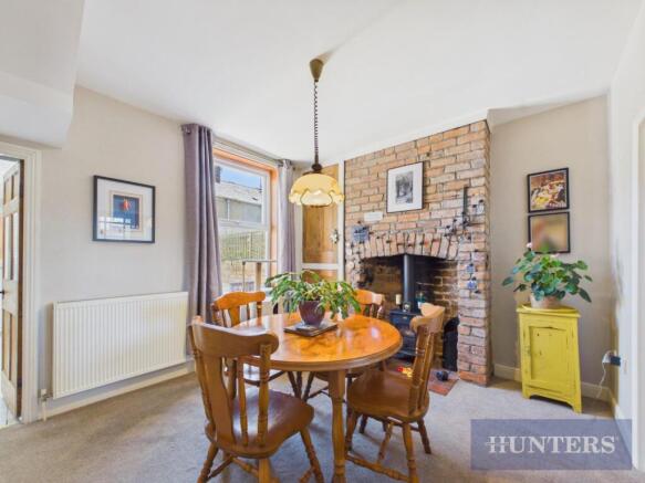 3 bed Terraced for sale Image 9
