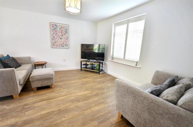 Lounge / Dining Room