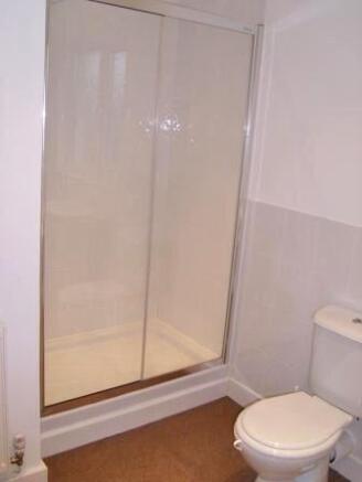 B'room Sep Shower
