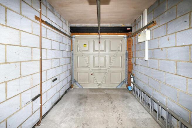 7A Pineapple Road, Amersham, Buckinghamshire, HP7 9JN