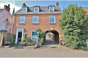 11 Francis Place, Church Street, Spalding PE11 2PB