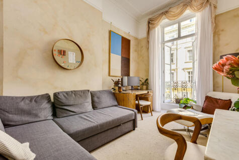 Gloucester Terrace, London, W2