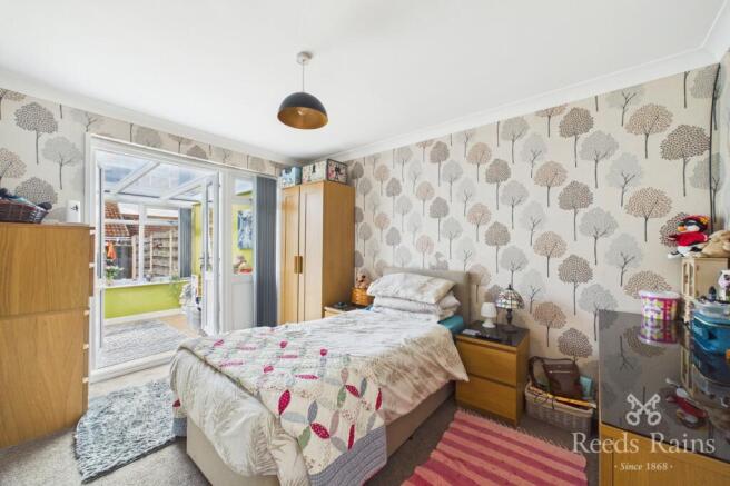 2 bed Bungalow for sale Image 4
