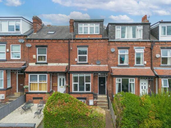 6 bed House to rent Image 11