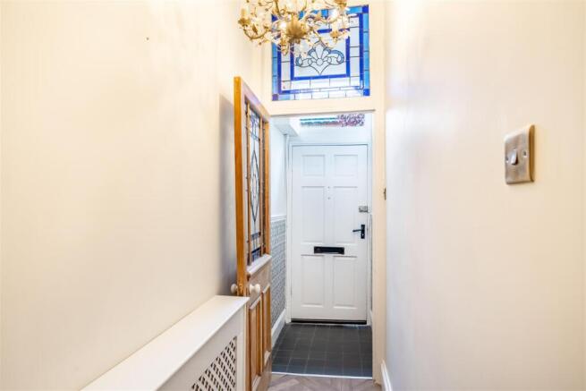 2 bed Terraced for sale Image 10