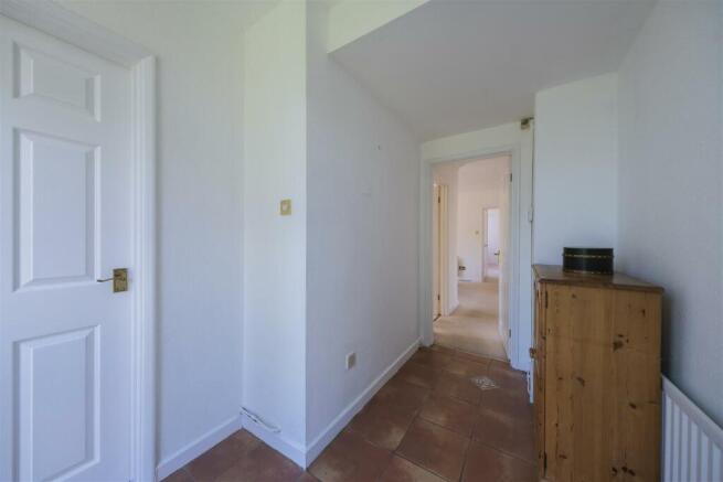 9 PArkhill Court-001.JPG
