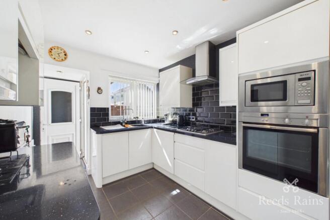 Foxwood Lane, York, North Yorkshire, YO24 photo 4