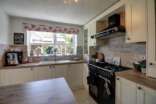 Kitchen 2